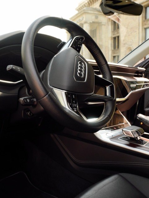 Руль Audi A6